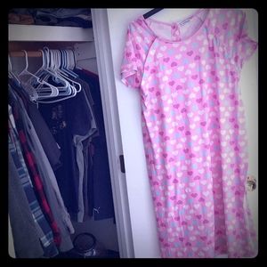 Large nightgown button down back💞